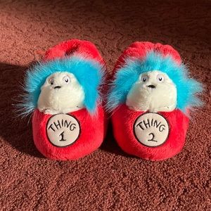Disney Youth medium Thing 1 Thing 2 slippers. Never worn!